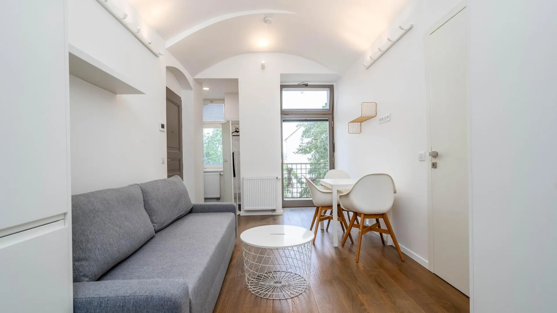 Elegant Apartments With Terrace & Bike Path 프라하